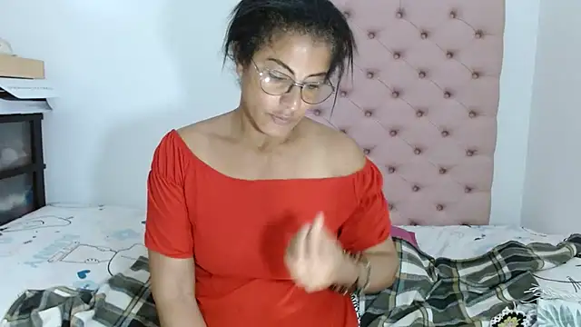 kateleyagrey online show from 03.07.25