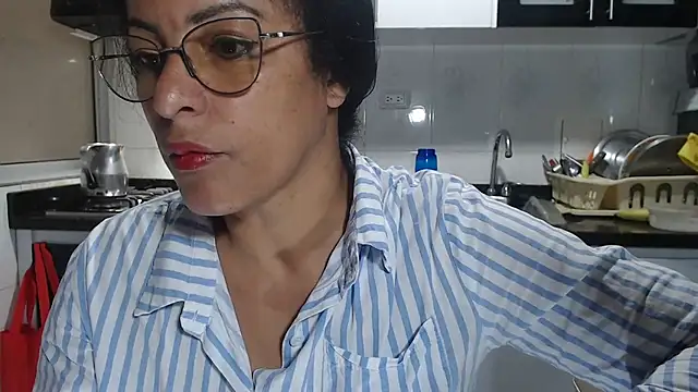 kateleyagrey online show from 09.15.25