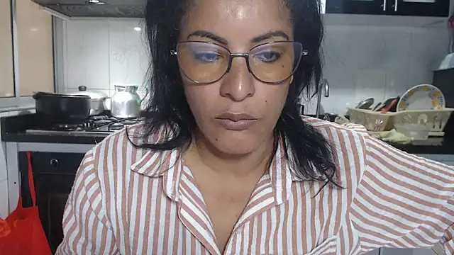 kateleyagrey online show from 10.03.25