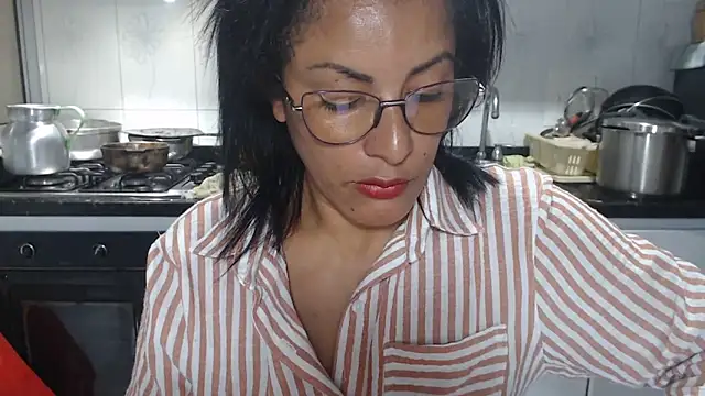 kateleyagrey online show from 11.07.25