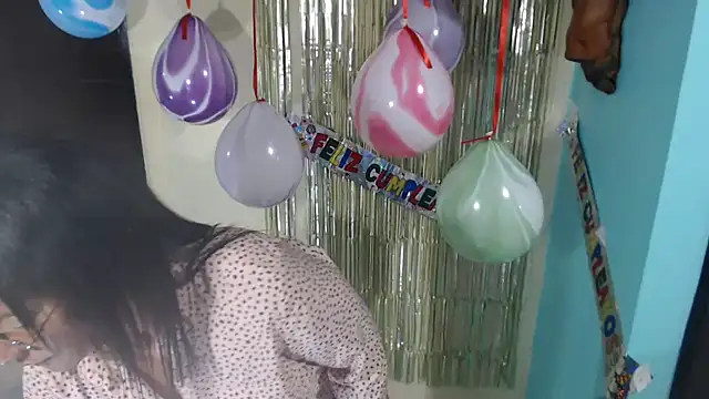 kateleyagrey online show from 11.19.25