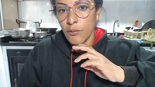 kateleyagrey online show from 02.04.26