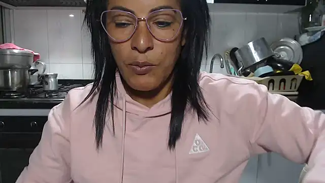 kateleyagrey online show from 02.23.26