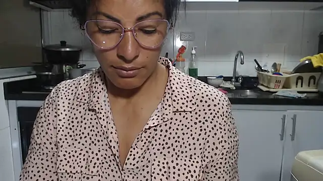 kateleyagrey online show from 03.06.26