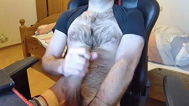 Snapshot of KmlBI26 chatting on 03.02.26 KmlBI26 online show from 03.02.26