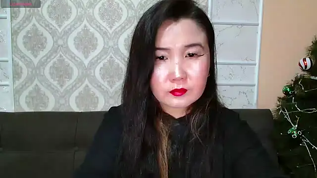 Snapshot of Bet_Lu chatting on 01.06.25 Bet Lu online show from 01.06.25