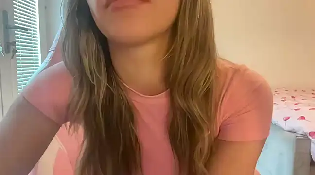 Lillymariee online show from 02.15.25