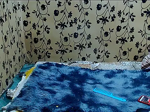 Snapshot of AsianNaughtiesMistress chatting on 12.14.25 AsianNaughtiesMistress online show from 12.14.25