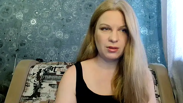 Snapshot of BlondeFox chatting on 05.02.26 BlondeFox online show from 05.02.26