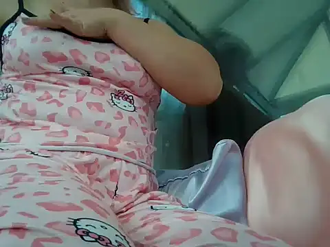 RealLittleRedRidingHood online show from 12.20.24