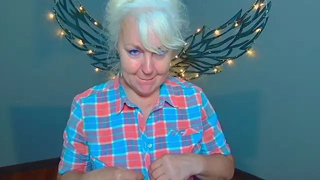 Snapshot of BlondyLeeBest chatting on 05.30.26 BlondyLeeBest online show from 05.30.26