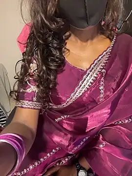 Snapshot of Indian-Squirt chatting on 02.25.26 Indian-Squirt online show from 02.25.26