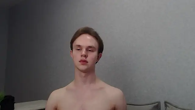 Snapshot of MartinMendez chatting on 03.04.25 MartinMendez online show from 03.04.25