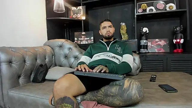 matteosantos online show from 10.19.25