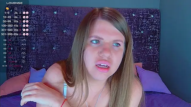 NoraBigAss online show from 01.13.25