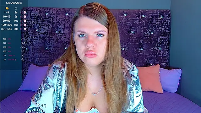 NoraBigAss online show from 02.10.25