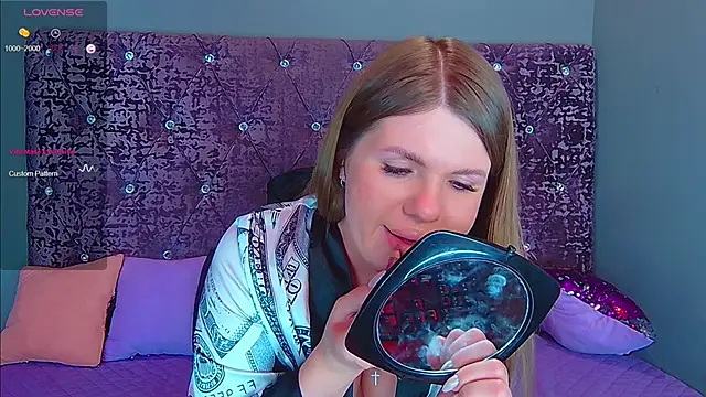 NoraBigAss online show from 02.26.25