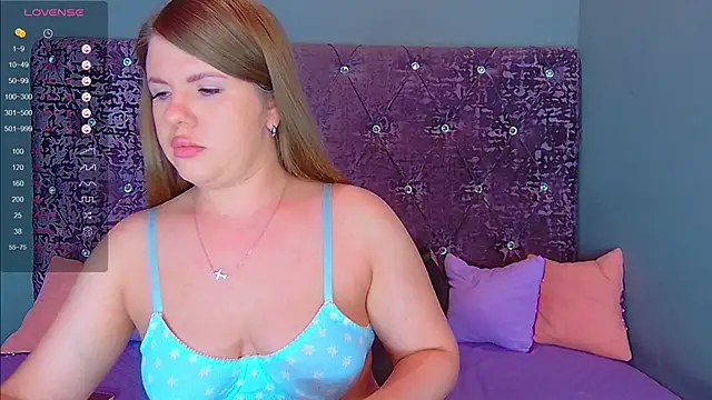 NoraBigAss online show from 03.03.25