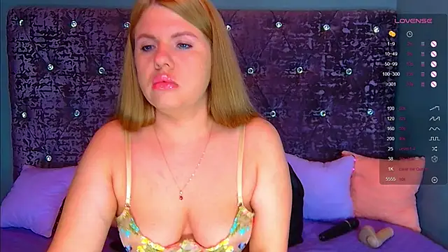 NoraBigAss online show from 09.14.25