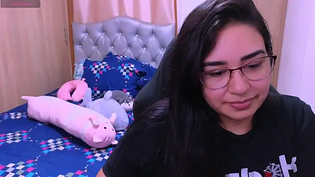 Snapshot of _anastasia chatting on 12.01.25 anastasia online show from 12.01.25