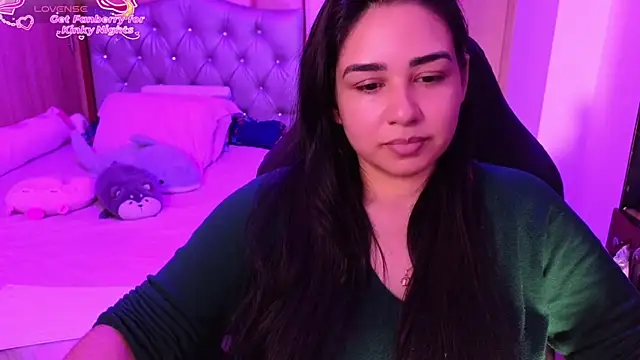 Snapshot of _anastasia chatting on 12.04.25 anastasia online show from 12.04.25