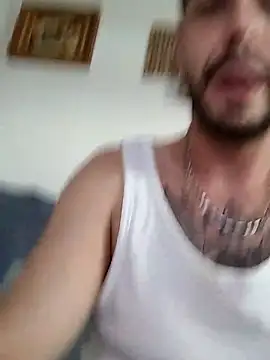 LoGaNfree88 online show from 10.15.25