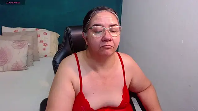 scaelettdubois online show from 04.07.26