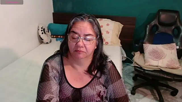 Snapshot of scaelettdubois chatting on 07.14.26 scaelettdubois online show from 07.14.26