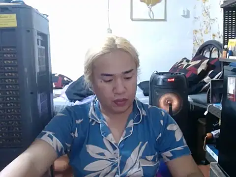 Bigdirtynipples online show from 10.15.25