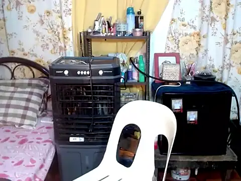 Bigdirtynipples online show from 10.23.25