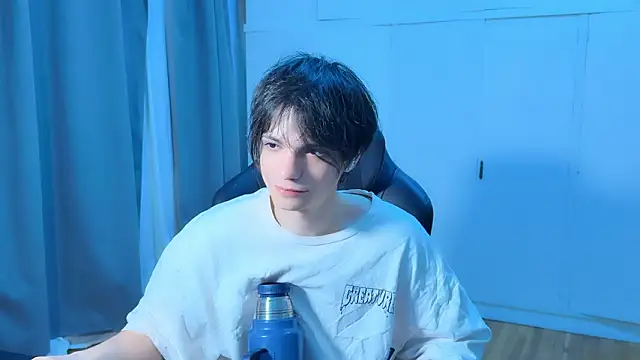 Snapshot of SasukeUhchiaa chatting on 02.09.26 SasukeUhchiaa online show from 02.09.26