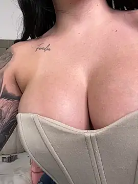 ALISSON FOXXX1 online show from 02.13.26