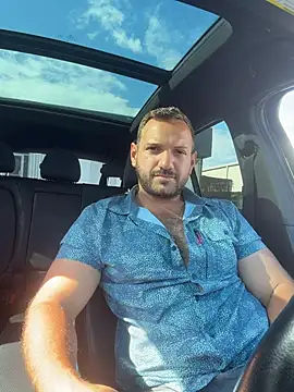 JonJ0 online show from 04.16.26