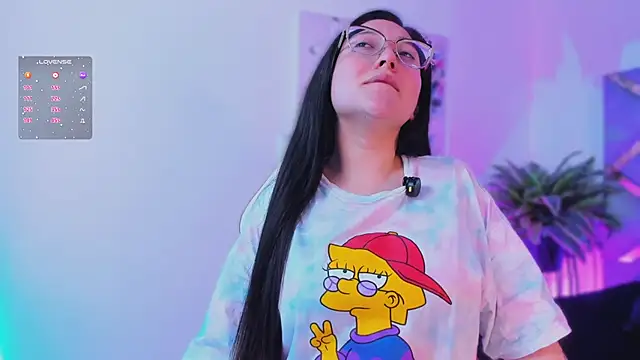 lucy neil online show from 12.21.25