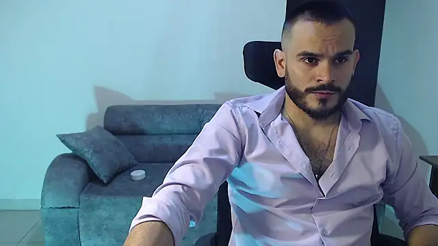 Snapshot of cowboyht chatting on 01.10.26 cowboyht online show from 01.10.26