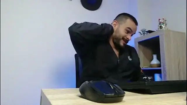 Snapshot of cowboyht chatting on 02.13.26 cowboyht online show from 02.13.26