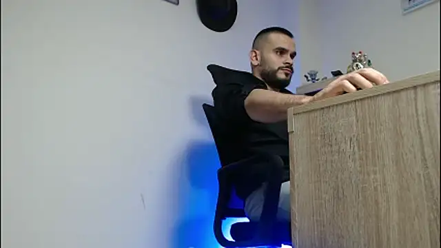 Snapshot of cowboyht chatting on 02.20.26 cowboyht online show from 02.20.26