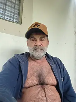 Snapshot of Peludo173317 chatting on 06.26.26 Peludo173317 online show from 06.26.26