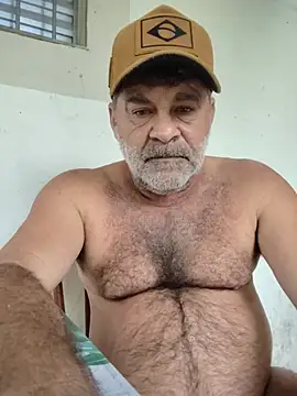 Snapshot of Peludo173317 chatting on 07.23.26 Peludo173317 online show from 07.23.26