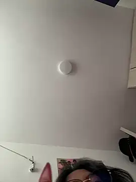 vaness weet online show from 01.13.25