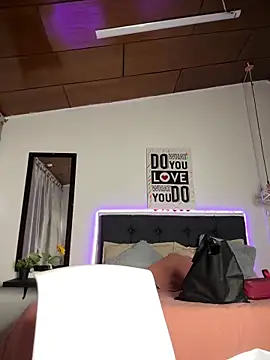 vaness weet online show from 03.22.25