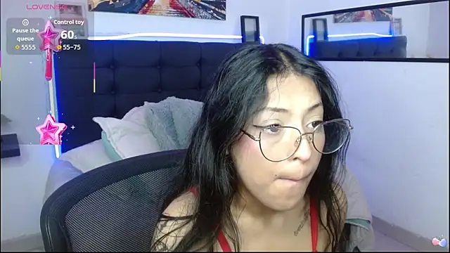 vaness weet online show from 11.24.25