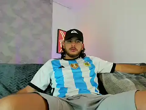 tuyo1995 online show from 11.09.25