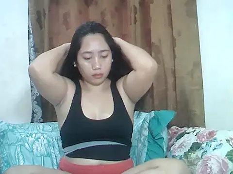 Snapshot of LOVENAYRA1 chatting on 05.27.26 LOVENAYRA1 online show from 05.27.26