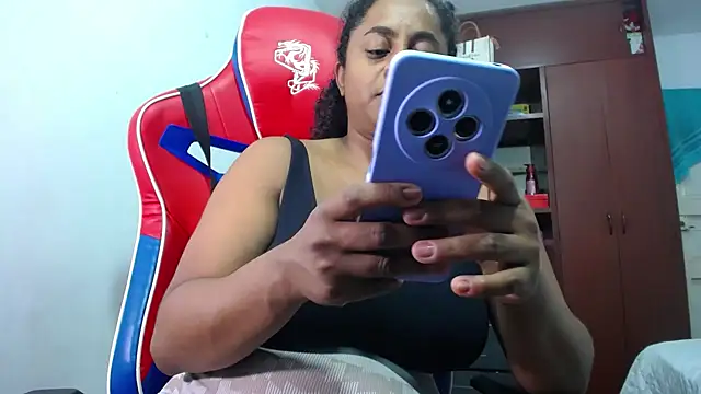 Snapshot of BellaKarla chatting on 05.30.26 BellaKarla online show from 05.30.26