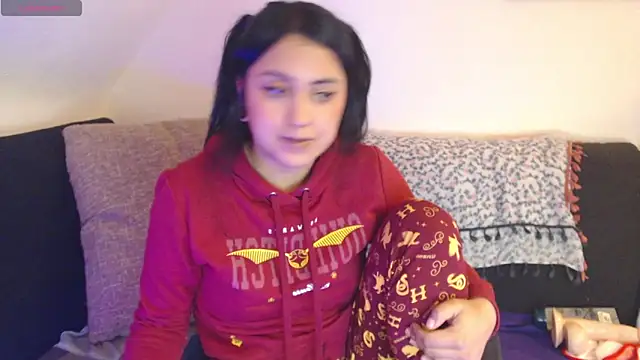 Snapshot of AbsentaVert chatting on 09.24.25 AbsentaVert online show from 09.24.25