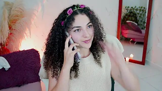 Snapshot of merida_bell18 chatting on 04.30.26 merida bell18 online show from 04.30.26