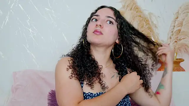 Snapshot of merida_bell18 chatting on 06.15.26 merida bell18 online show from 06.15.26