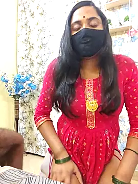 Snapshot of Queen_Anushka69 chatting on 02.17.25 Queen Anushka69 online show from 02.17.25