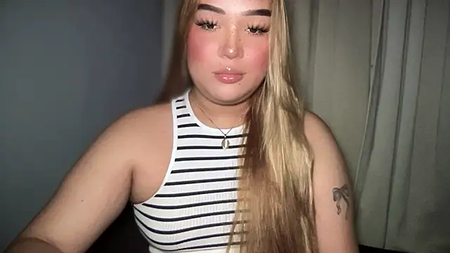 MissCataleyaxxx online show from 10.02.25